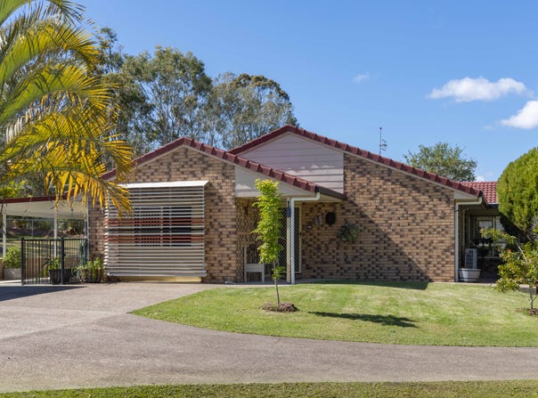 15 Mayflower Avenue, Cooloola Cove, Qld 4580