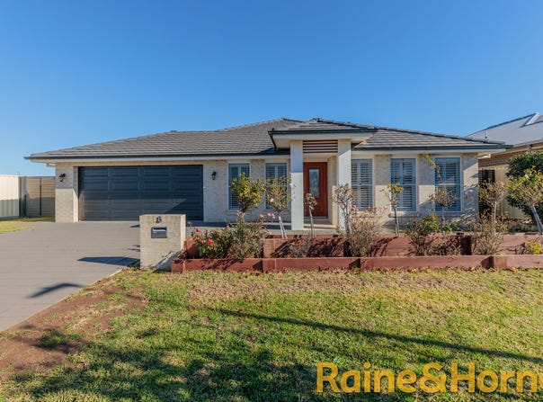 8 Hindmarsh Esplanade, Dubbo, NSW 2830