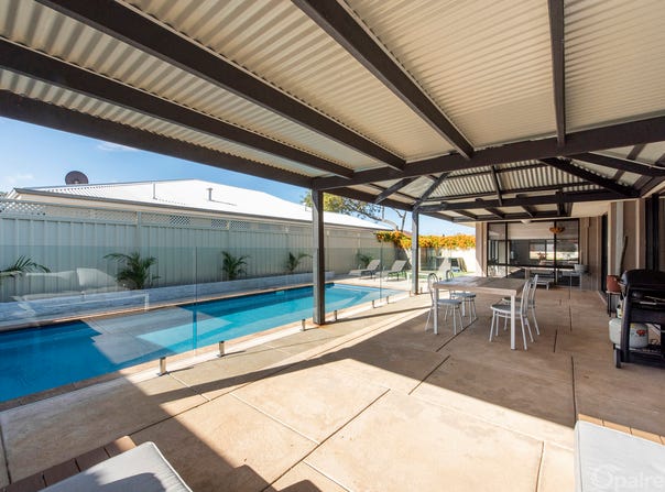 9 Piombino View, Secret Harbour, WA 6173