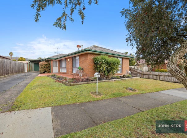 37 Abbott Street, Moe, Vic 3825