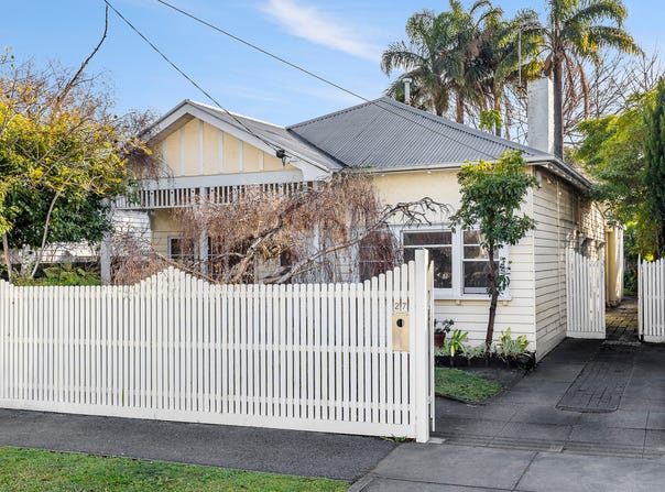 27 Orchard Street, Brighton, Vic 3186