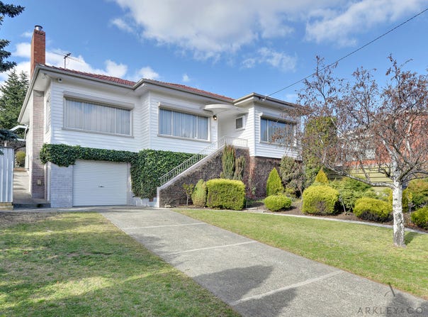 132 East Derwent Highway, Lindisfarne, Tas 7015
