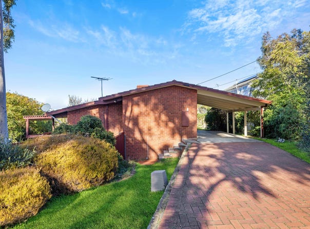4 Monterey Court, Happy Valley, SA 5159