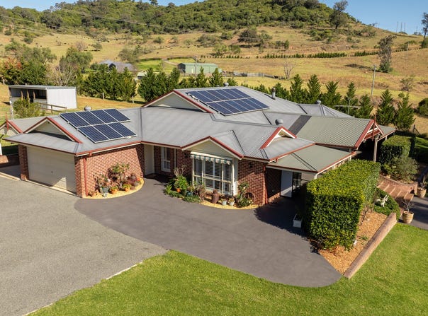 360 Spring Creek Road, Mount Hunter, NSW 2570
