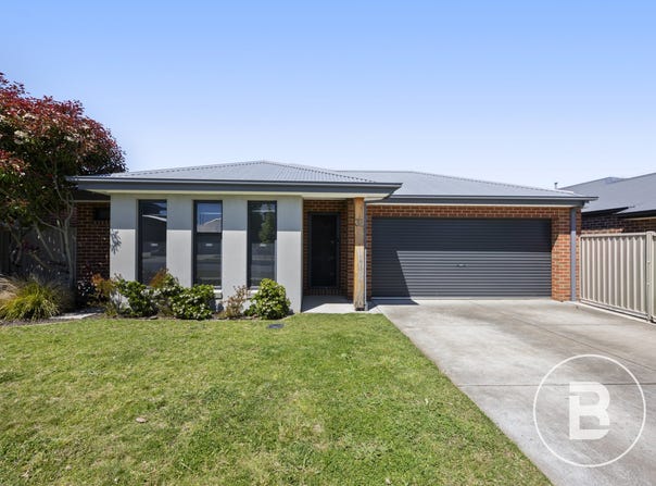 32 Red Robin Drive, Winter Valley, Vic 3358