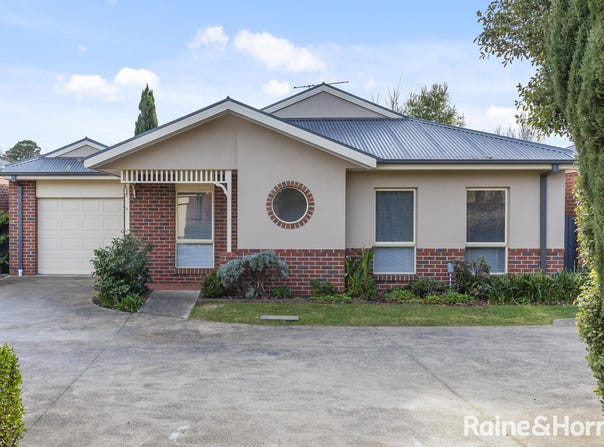 2/6-8 Rodney Street, Gisborne, Vic 3437