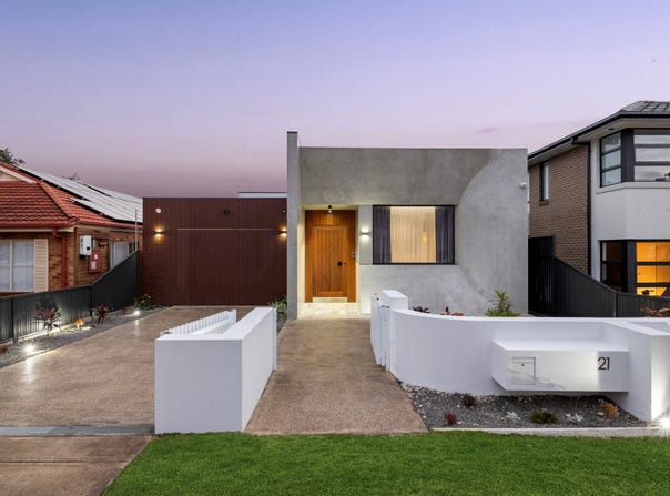 21 Blenman Avenue, Punchbowl, NSW 2196