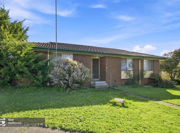 31 Blackwood Crescent, Churchill, Vic 3842