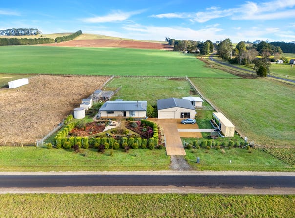 399 Mollongghip Road, Mollongghip, Vic 3352