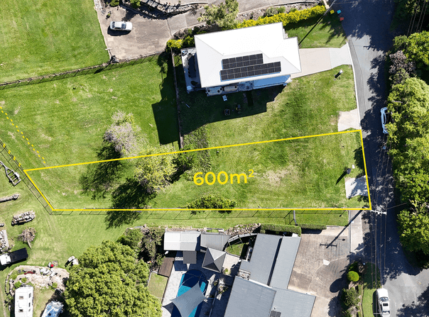 12 Burnside Court, Ashmore, Qld 4214