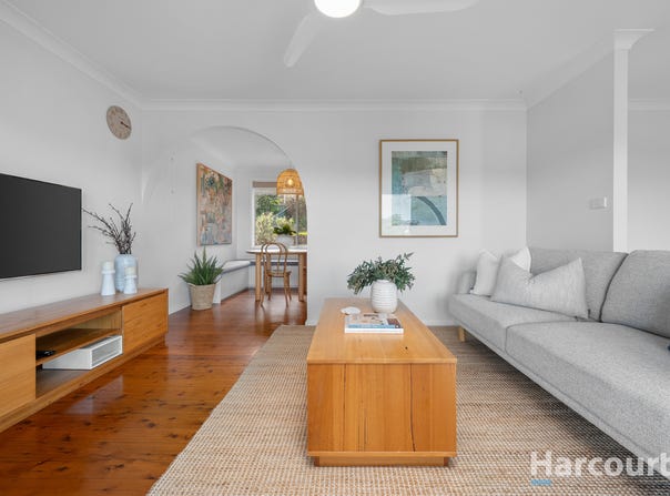 61 Pasadena Crescent, Macquarie Hills, NSW 2285