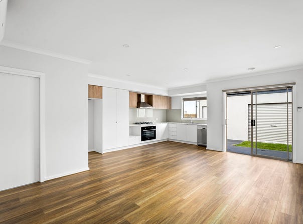 12 Esatto Walk, Wyndham Vale, Vic 3024