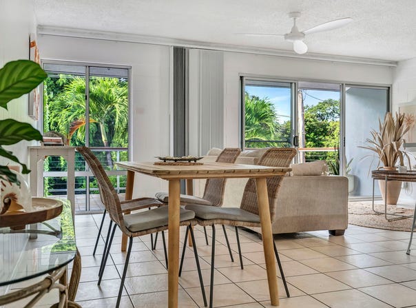 10/10 Paxton Street, North Ward, Qld 4810