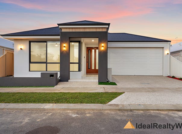 11 Lausanne Way, Canning Vale, WA 6155