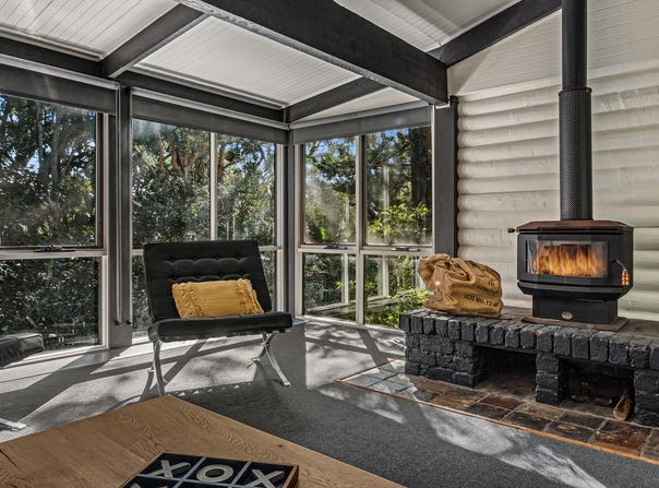6 Bounty Hill Road, Macmasters Beach, NSW 2251