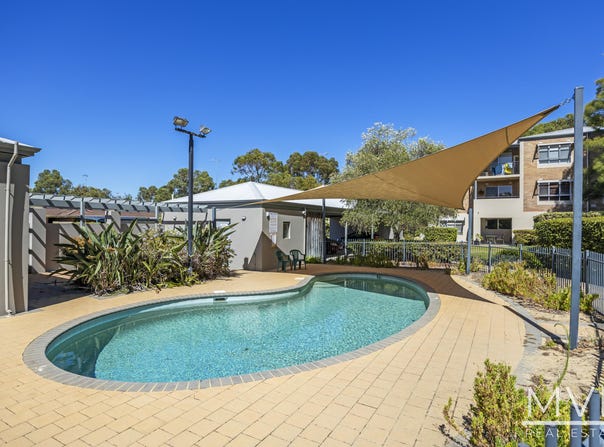 8/15 Friar John Way, Coolbellup, WA 6163