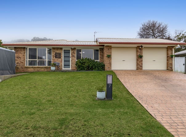 7 Baron Court, Wilsonton, Qld 4350