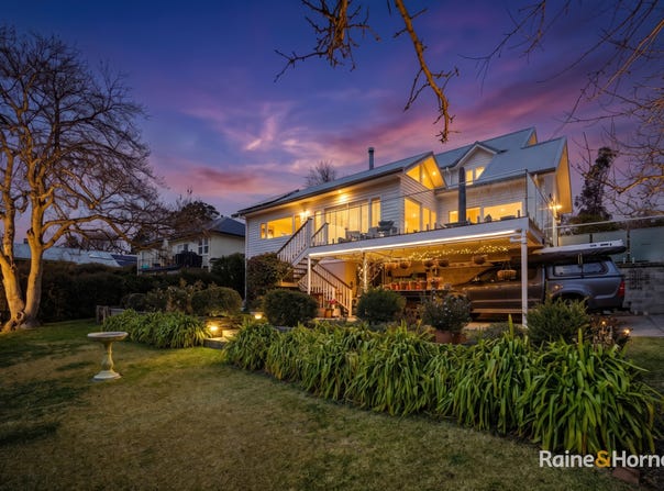 35 Garibaldi Street, Armidale, NSW 2350