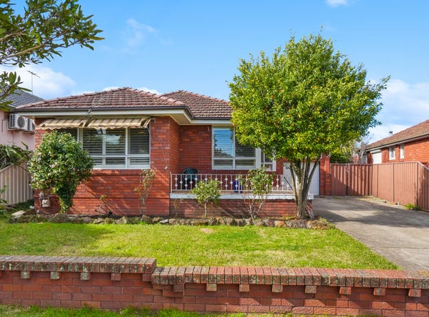 34 Napoleon Street, Riverwood, NSW 2210
