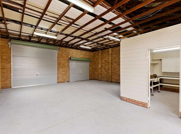 6 McEwan Street, Belmont South, NSW 2280