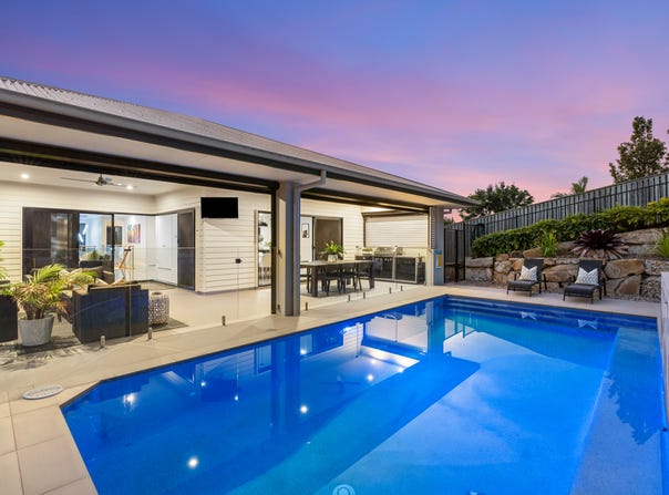 7 Ambermerle Way, Coomera Waters, Qld 4209