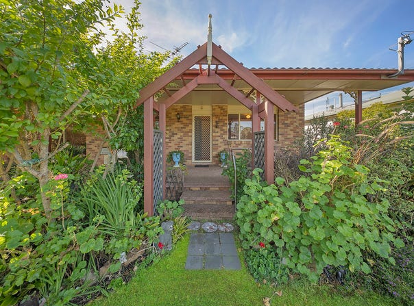 24 Durham Street, Clarence Town, NSW 2321