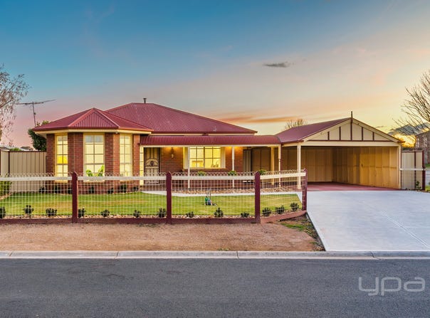 9 Anthony Court, Melton West, Vic 3337