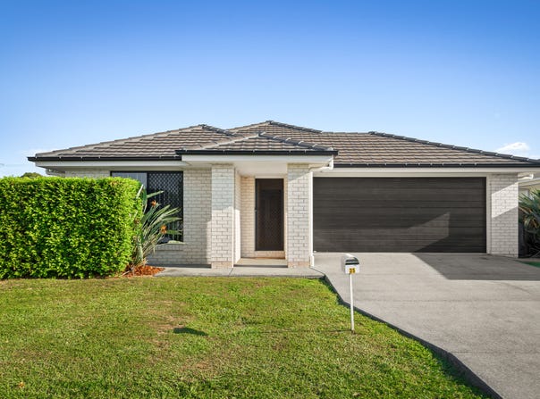 35 Oxbow Crescent, Lawnton, Qld 4501