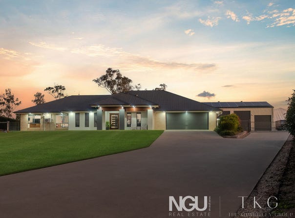 25 Arlington Way, Kensington Grove, Qld 4341