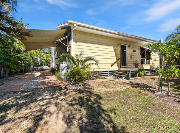 23 Corica Cres, Horseshoe Bay, Qld 4819