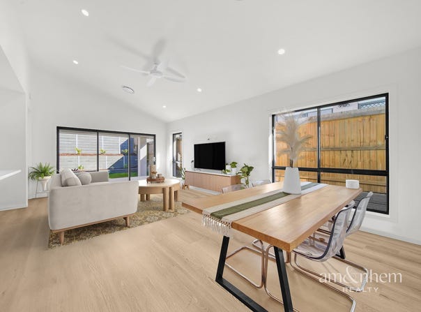 14 Whitewood Avenue, Bahrs Scrub, Qld 4207