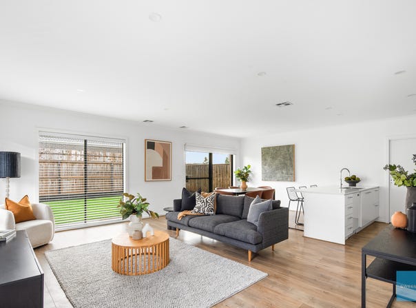 40 Valiant Street, Deanside, Vic 3336