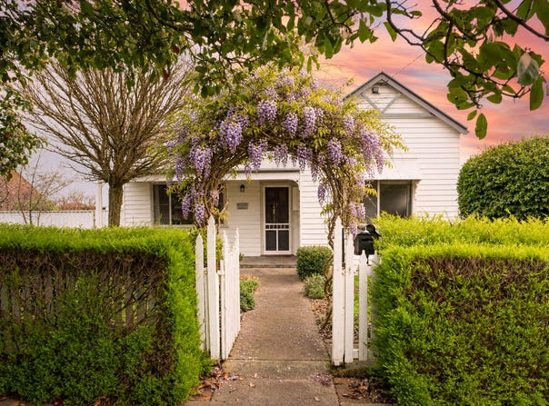 28 MacPherson Street, Hamilton, Vic 3300