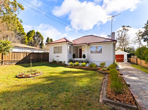 6 Evans Lookout Road, Blackheath, NSW 2785