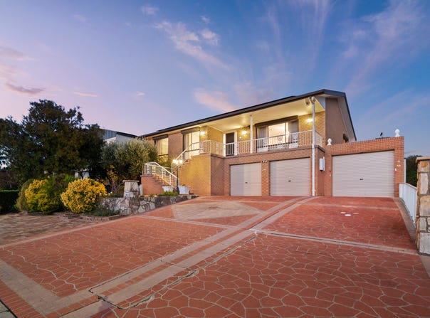 98 Dumas Street, McKellar, ACT 2617