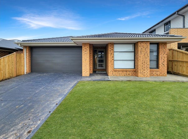 131 Bramley Avenue, Charlemont, Vic 3217