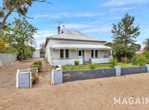 8 Hospice Road, Hamley Bridge, SA 5401