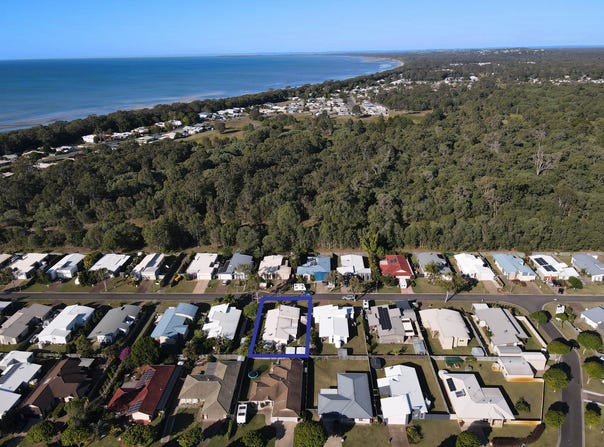 19 Swan View Court, Toogoom, Qld 4655