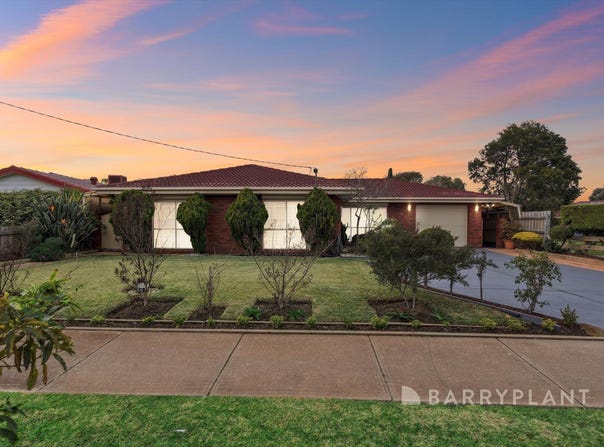1  Kurunjang Drive, Kurunjang, Vic 3337