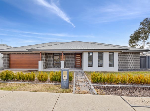 5 Graziers Road, Googong, NSW 2620
