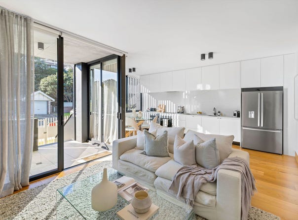 2/293 Alison Road, Coogee, NSW 2034