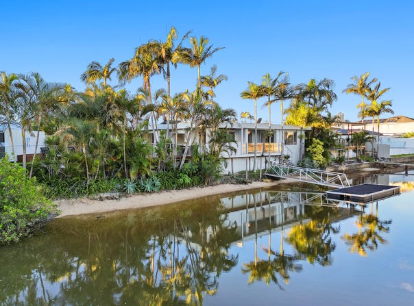 14 Ensenada Court, Broadbeach Waters, Qld 4218