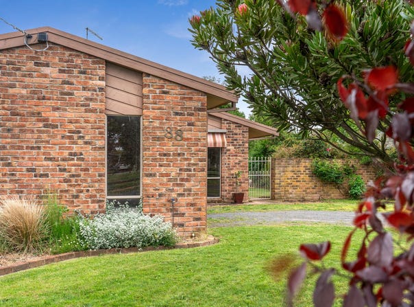 38 Vale Street, Alfredton, Vic 3350