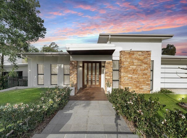 6 Scenery Court, Brookwater, Qld 4300