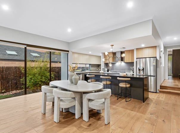 5 Batavia Way, Salter Point, WA 6152