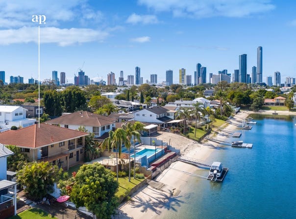 22 Bombala Street, Broadbeach Waters, Qld 4218
