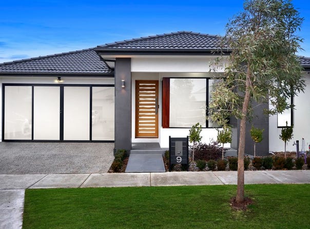 9 Harding Street, Mickleham, Vic 3064