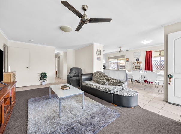 4B Glegg Street, West Gladstone, Qld 4680