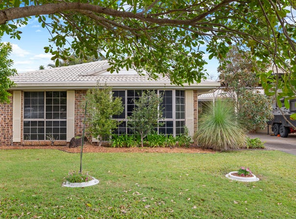 44 Trevally Crescent, Manly West, Qld 4179