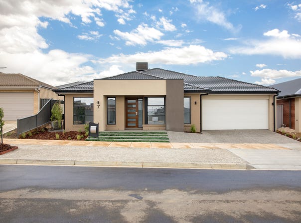 7 Tunbridge Street, Lucas, Vic 3350
